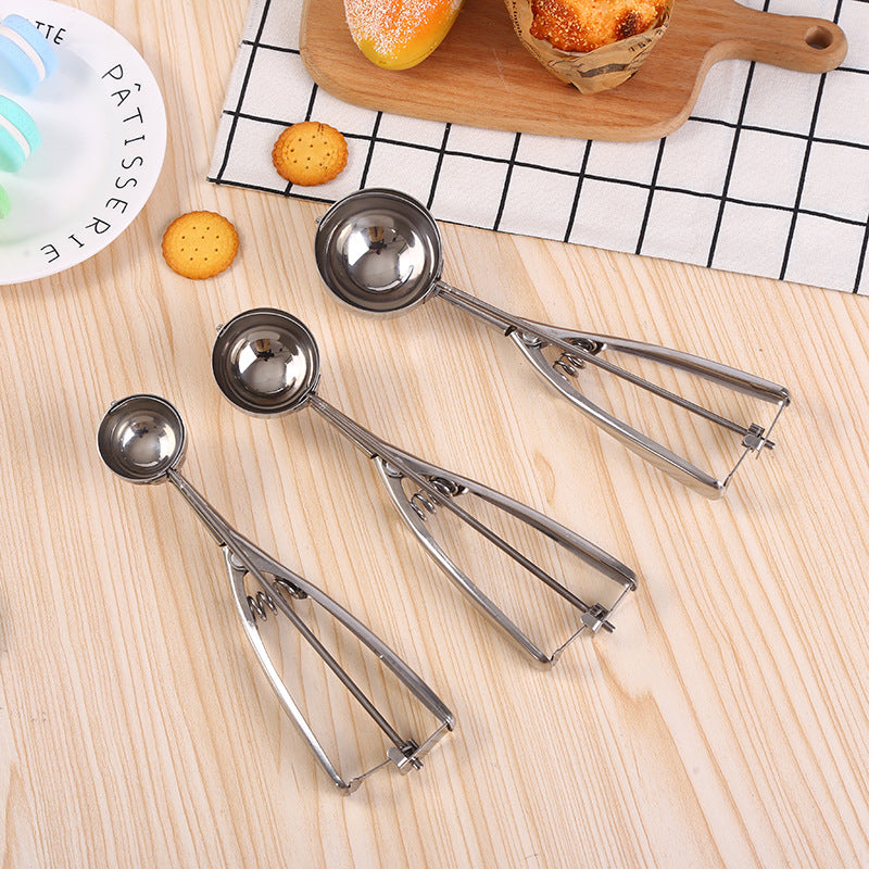 Ball scooper (3 different sizes)