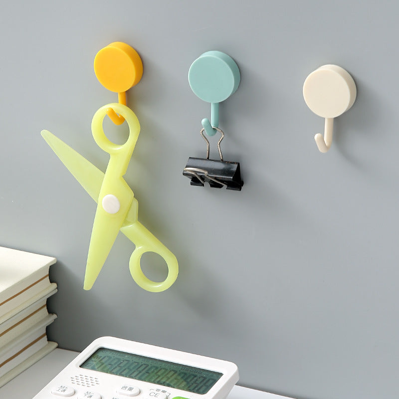 Punch-free wall sticker small hook (6 pieces)